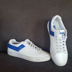 Classic PONY runners, size 7 w